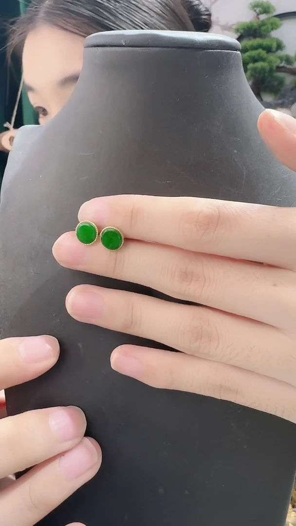 颈饰银S925镶嵌翡翠一****开88888888888