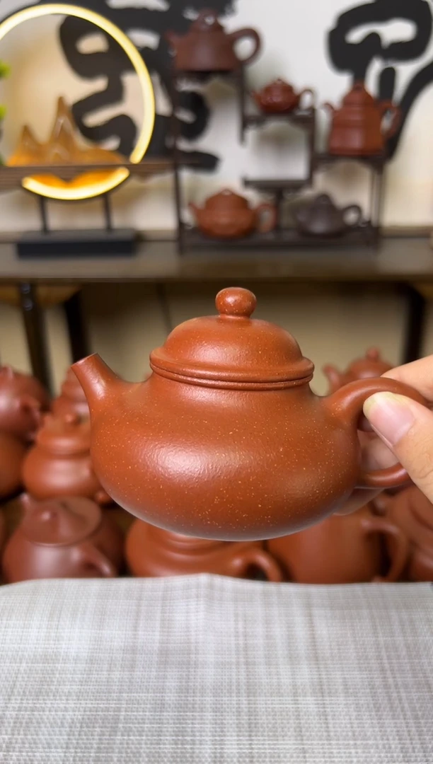 茶壶段泥红降坡容天壶170CC-甘来兵