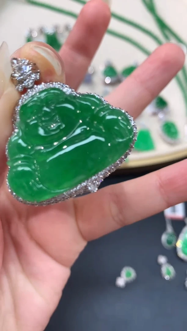 【闪购商品】翡翠吊坠(不含链)18K金镶嵌A248|58000