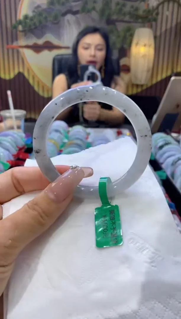 翡翠手镯未镶嵌00005281