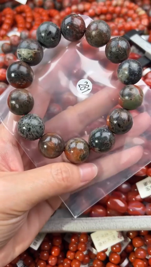 南红玛瑙手串未镶嵌16