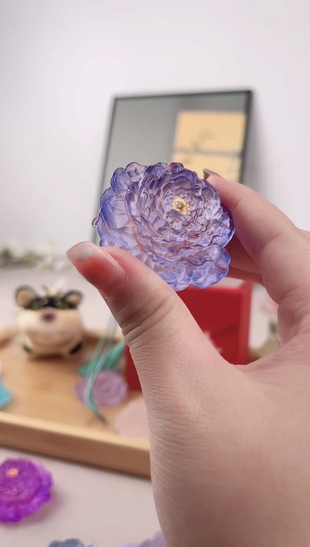 侠*牡丹透紫色发光