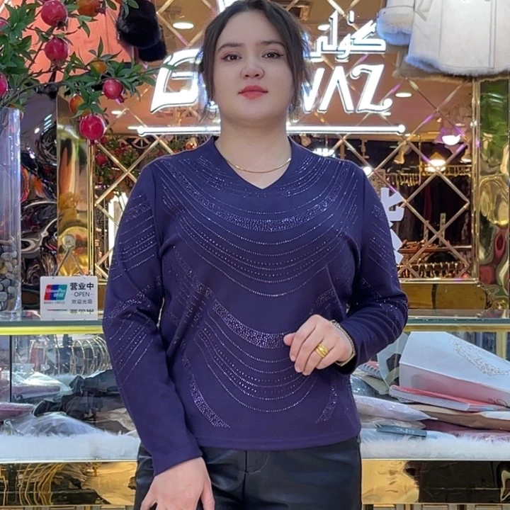 OPEN年轻时尚女装轻职风绒衫衫女士圆领长袖打底衫百搭提花保暖