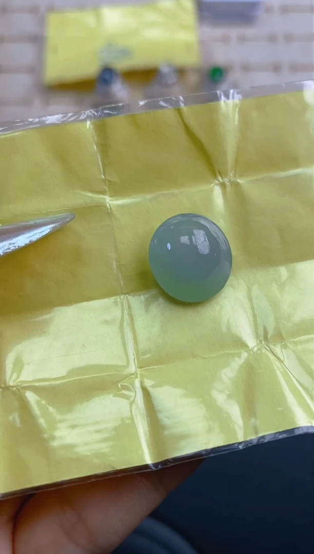 定制翡翠未镶嵌天然翡翠蛋面42