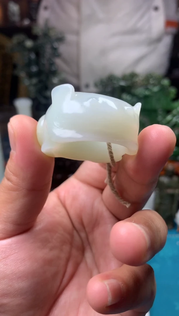 颈饰未镶嵌和田玉拍一发一