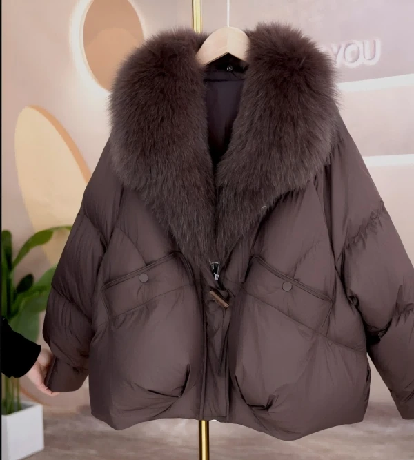 X0115【出口】气质优雅时尚短款羽绒服女款流行新款（大毛领可拆卸）