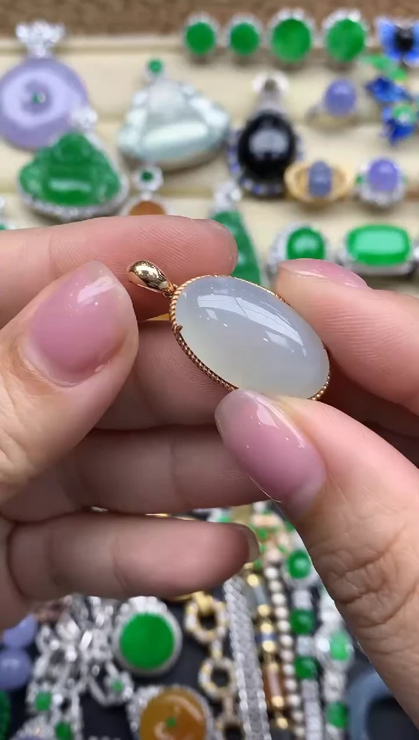 【闪购商品】翡翠颈饰18K金镶嵌426-中国好珍宝