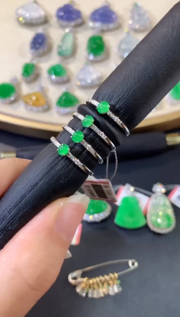 翡翠戒指18K金镶嵌A94多样性发其一|1280