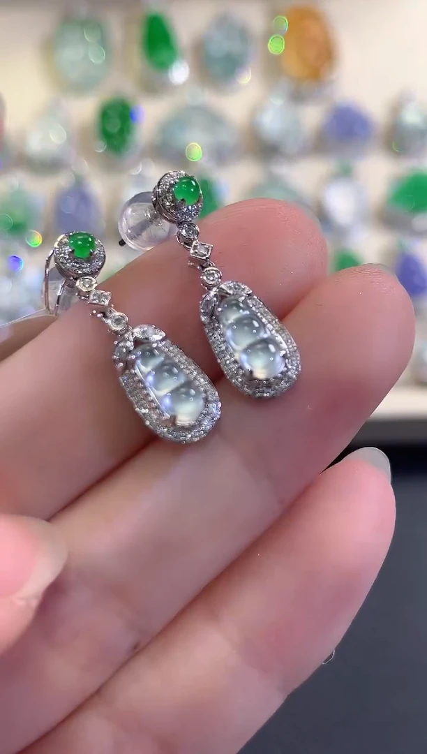 18K金镶嵌翡翠耳饰b113