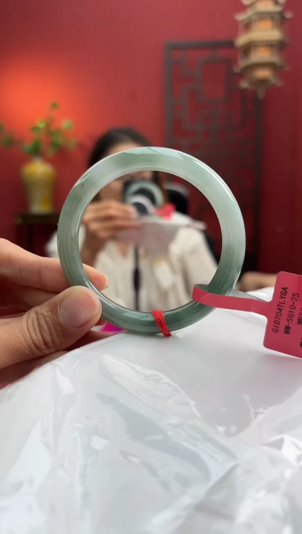 未镶嵌手镯翡翠翡翠手镯3