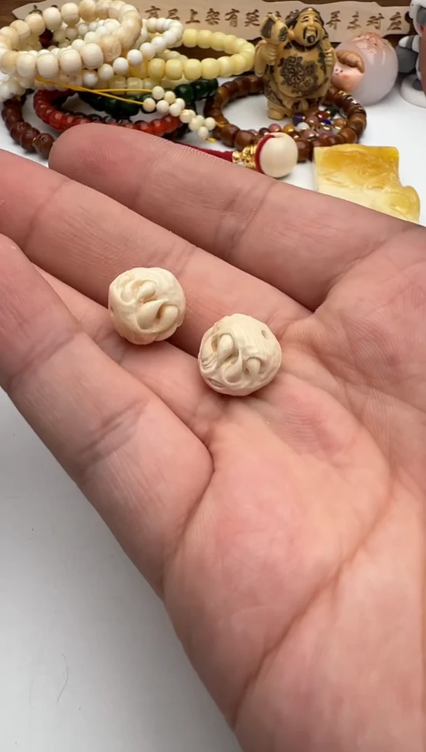 【闪购商品】蜜蜡裸石未镶嵌蜜蜡珠子*2