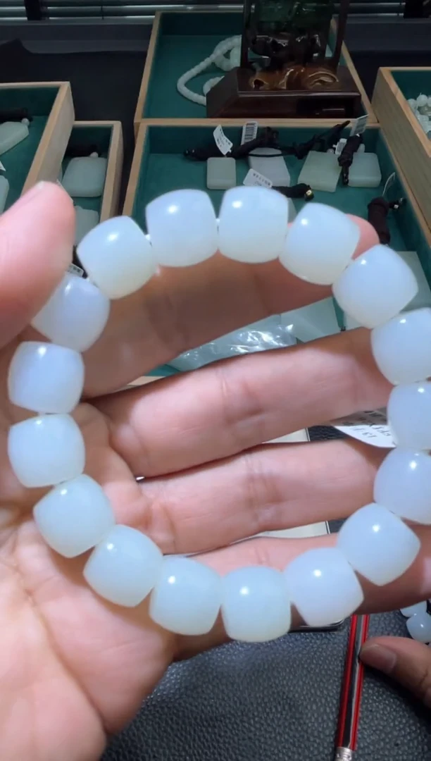 未镶嵌手串和田玉手串卡13