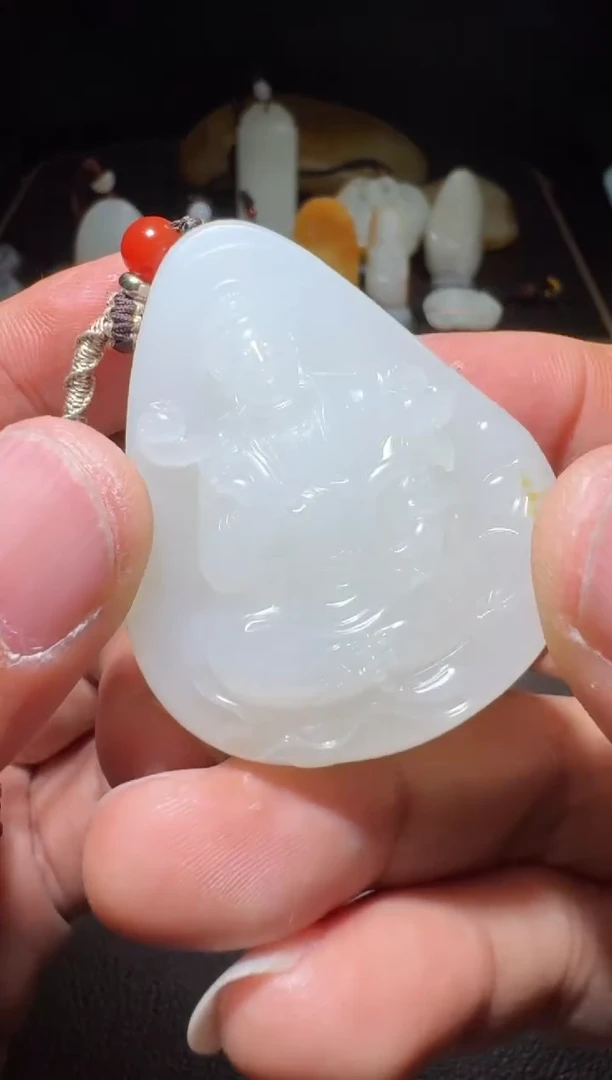未镶嵌和田玉挂件和田玉