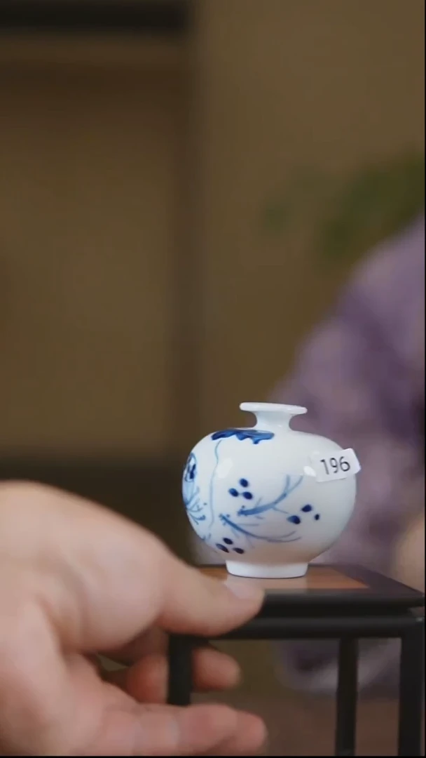 摆件景德镇陶瓷小花瓶196