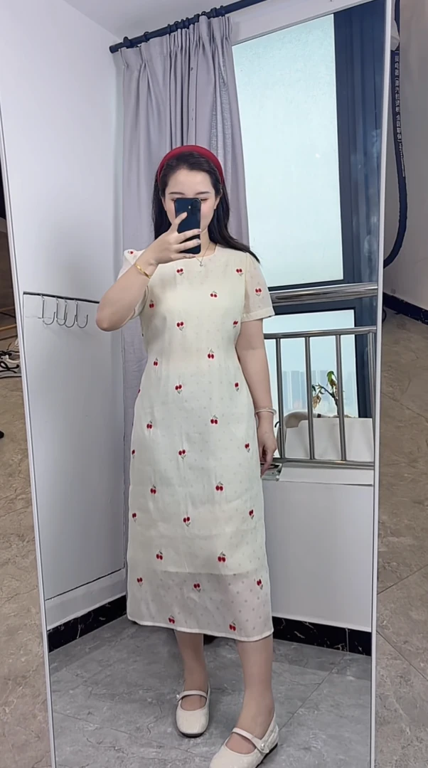 大娟25165夏季新款樱桃刺绣短袖中长款连衣裙女