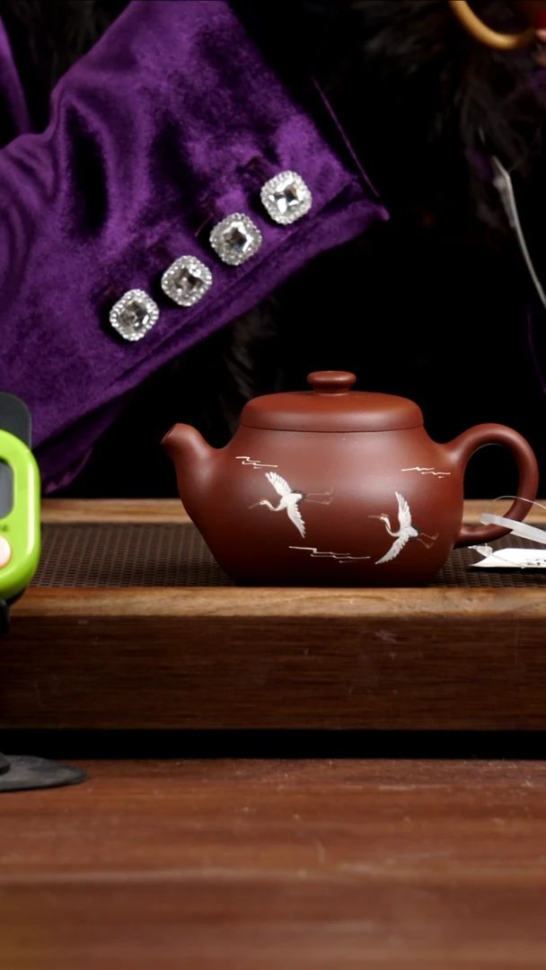 【闪购商品】紫砂茶壶底槽青瑞丰225CC