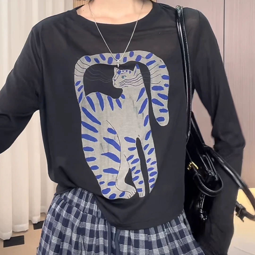 夏季时髦减龄休闲设计显瘦撞色软糯长袖2025新款时尚重工薄款上衣