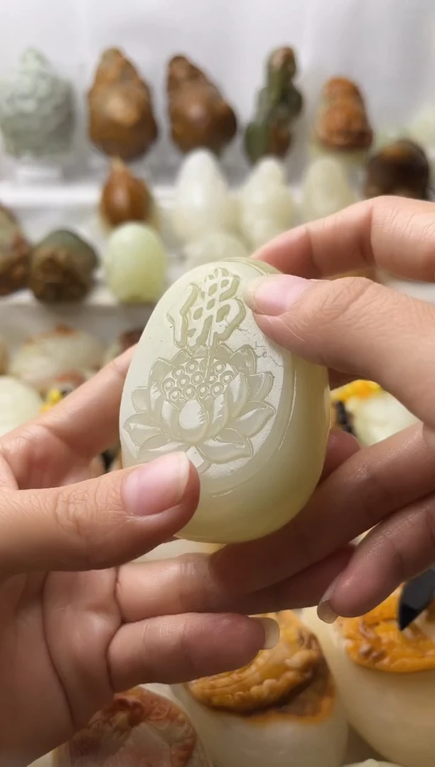 石材方解石棉纹正常不退换莲花佛微瑕