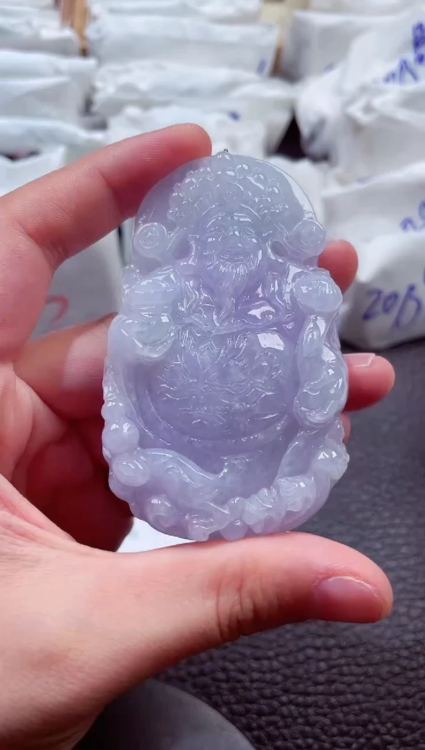 翡翠未镶嵌颈饰00007365
