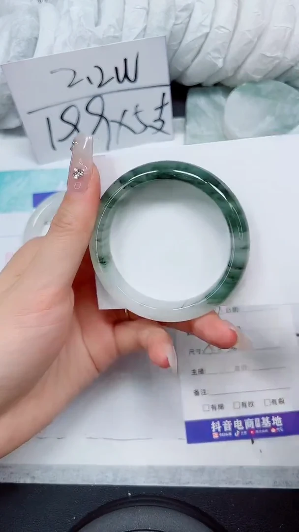 【闪购商品】石英质玉手镯未镶嵌A303-51`52`53`