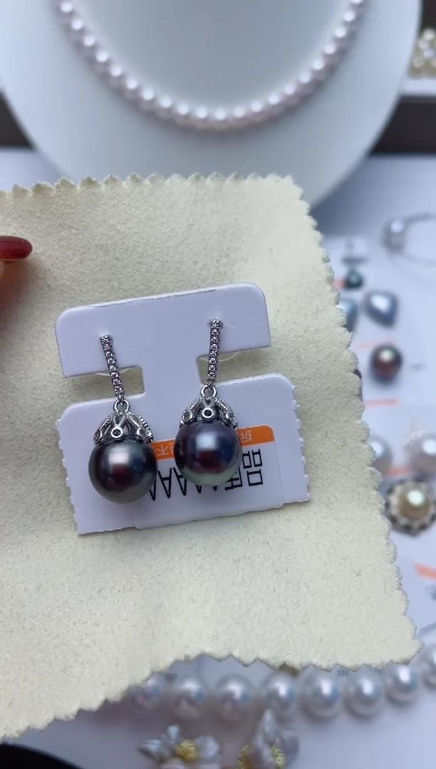 【闪购商品】海水珍珠耳饰银S925镶嵌W60