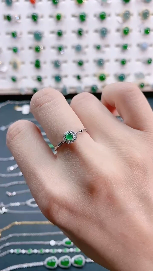 【闪购商品】翡翠戒指银S925镶嵌天然翡翠