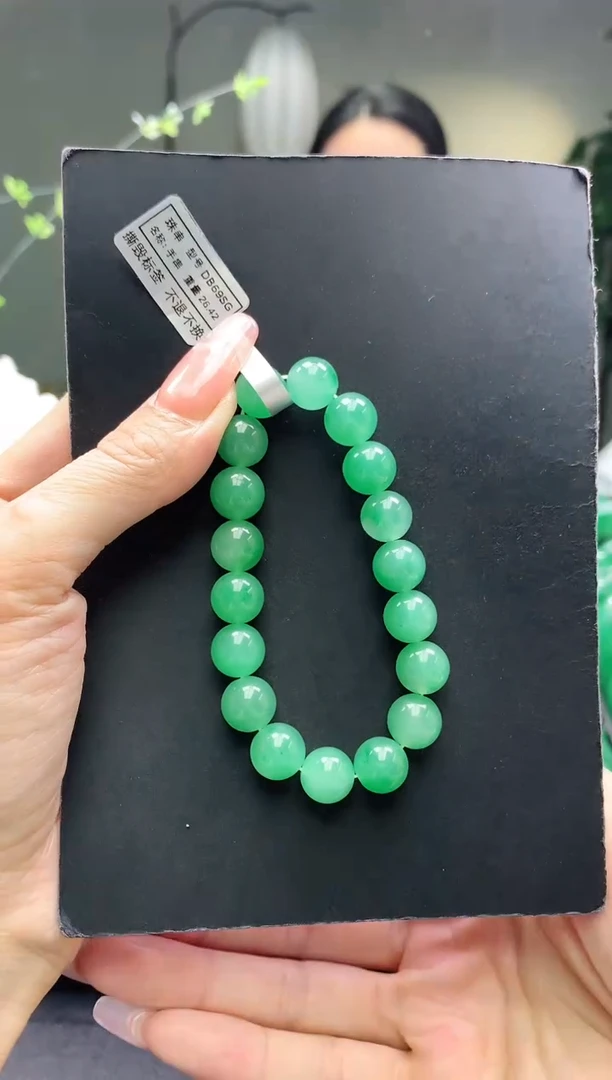 石英质玉手串未镶嵌手串