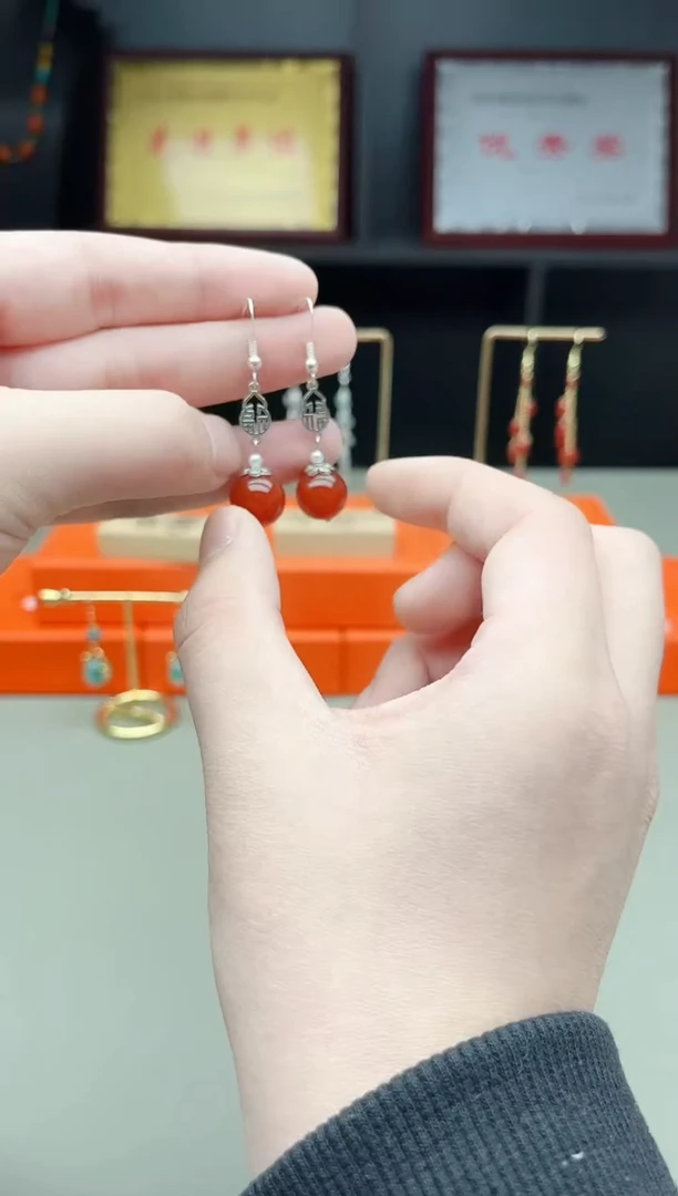 未镶嵌耳钉玛瑙/玉髓230