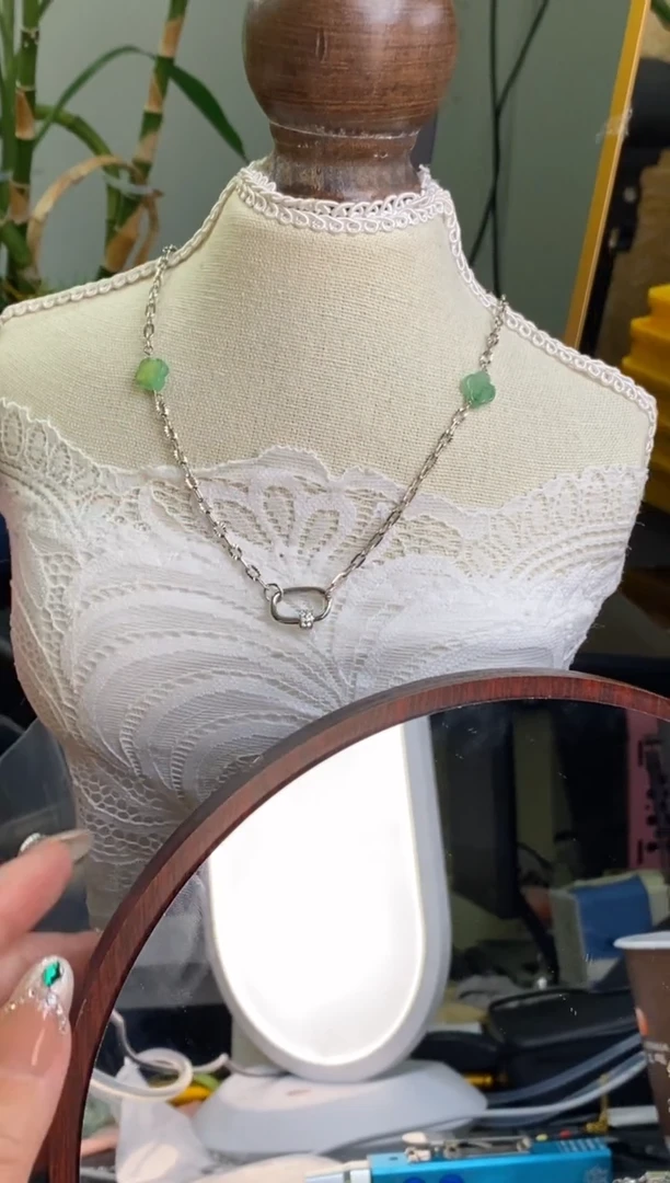 颈饰银S925镶嵌翡翠净货17381