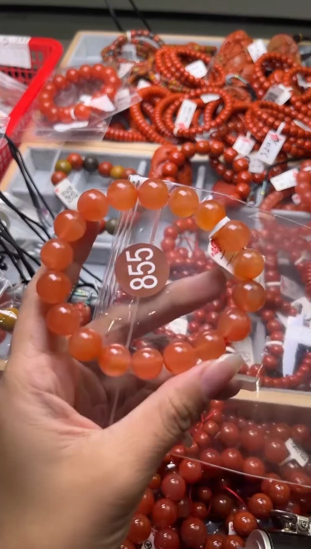 南红玛瑙未镶嵌珠宝奇石855-11+