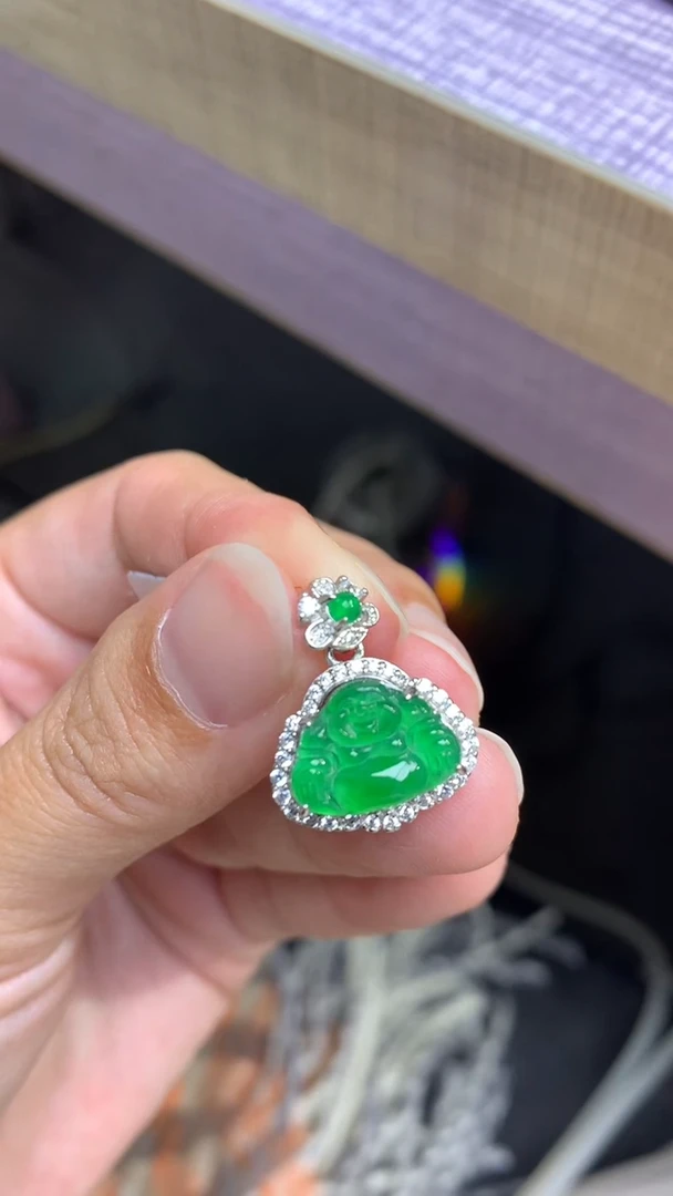 颈饰银S925镶嵌翡翠净货