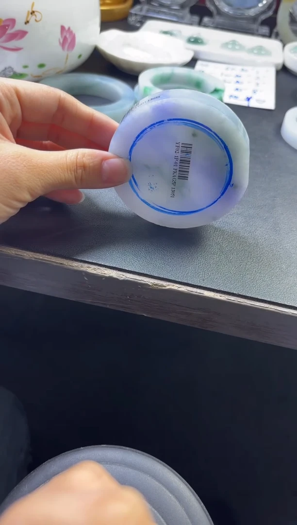 未镶嵌手镯定制翡翠W*X定制手镯不退不换