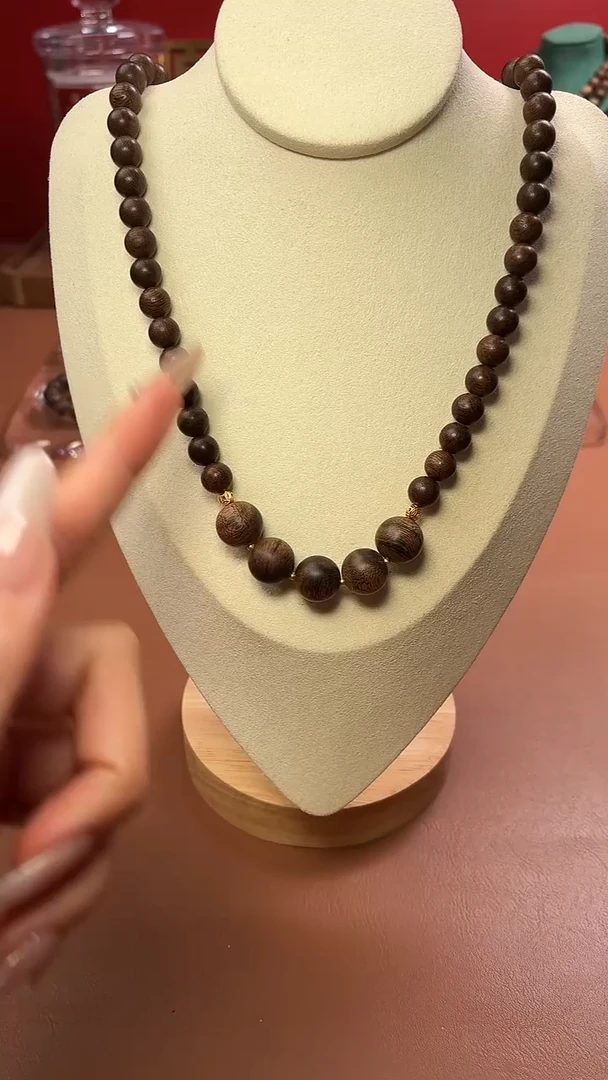 沉香手串沉水越南帝王玉化瘤疤白棋08配玉化瘤疤紫棋12三圈设计