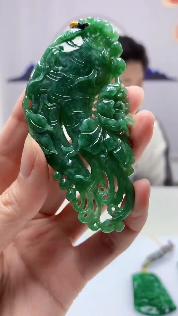 【闪购商品】定制翡翠未镶嵌4917zm-毛货挂件人参202