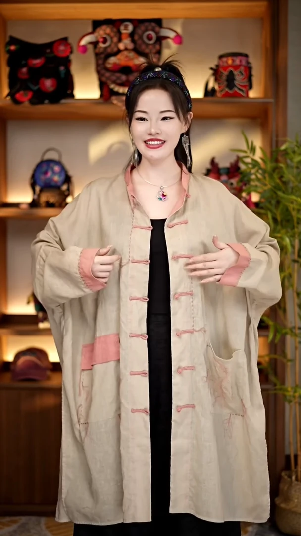 刺绣私人定制手工刺绣衣服A133