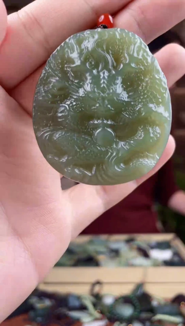颈饰未镶嵌和田玉拍一发一，多样性发货