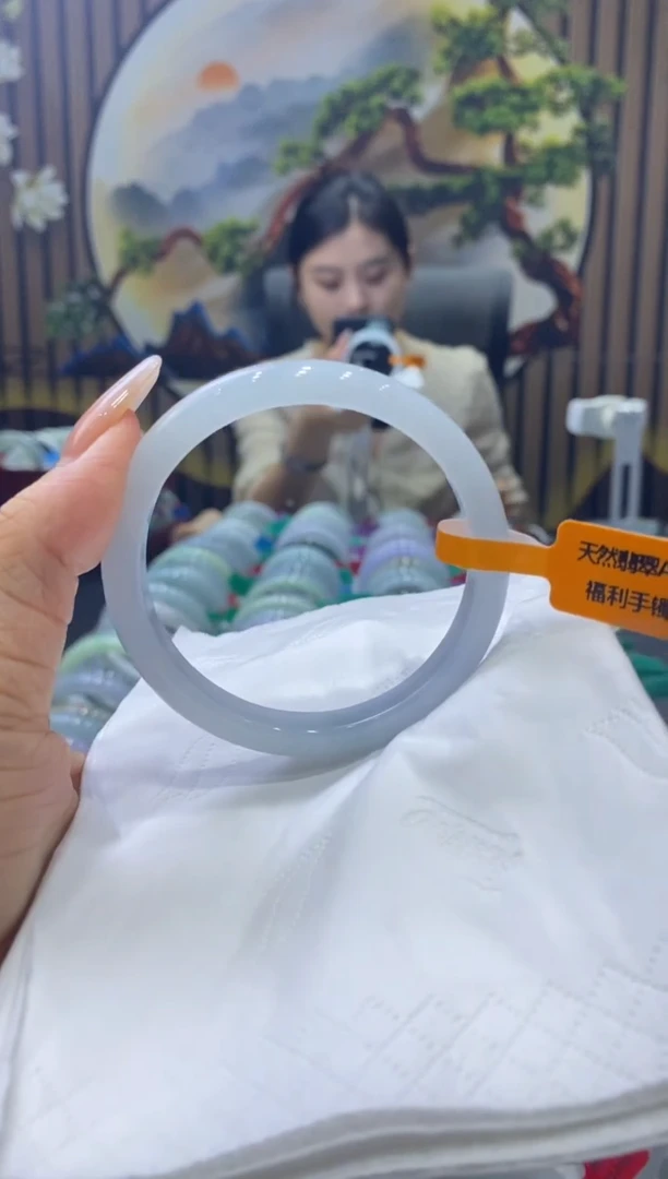 翡翠手镯未镶嵌00005459