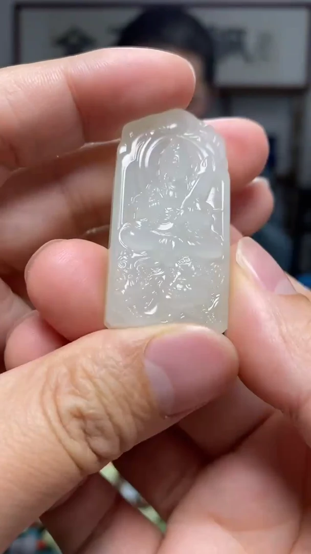 颈饰未镶嵌和田玉95