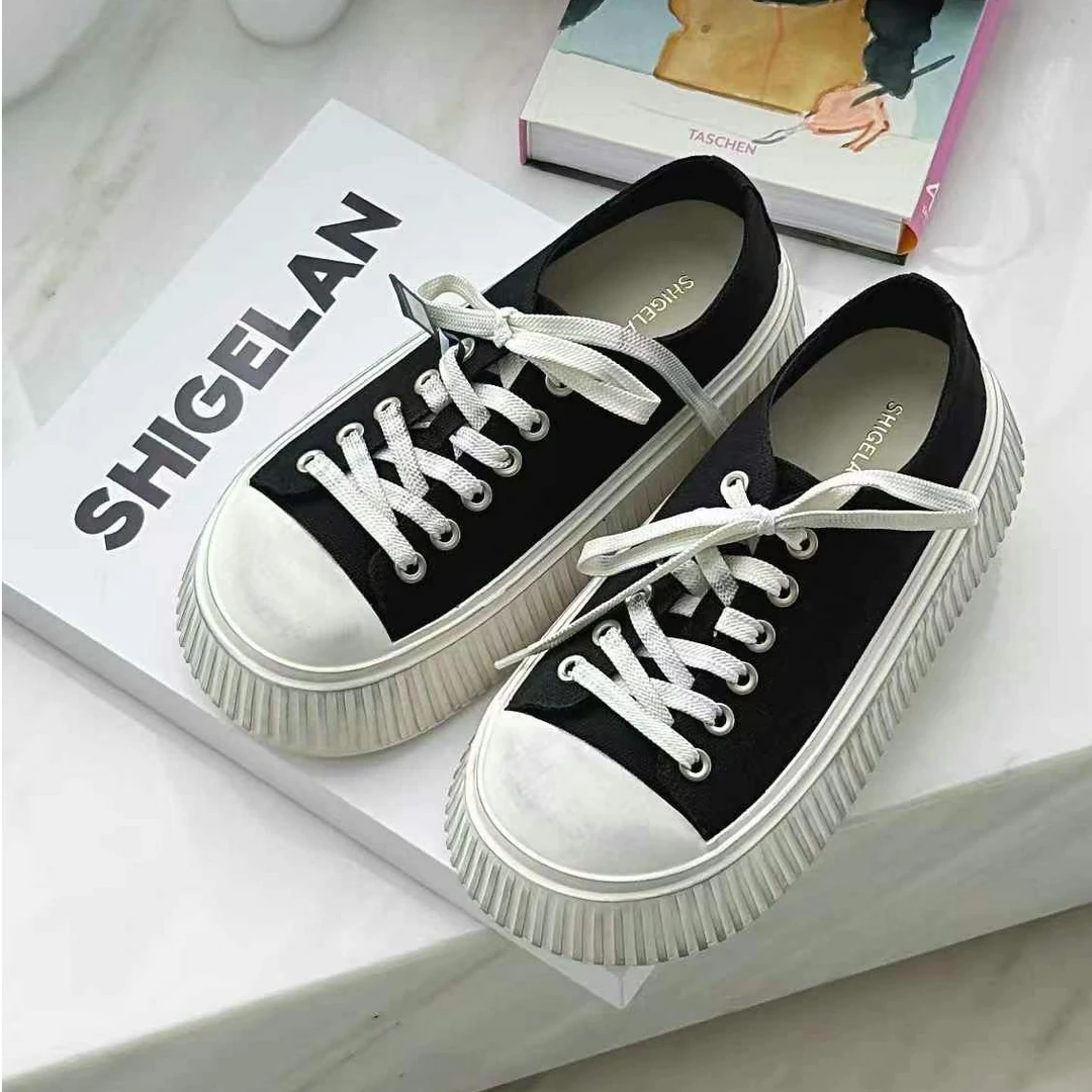 诗歌兰真皮女鞋2025新款时尚百搭厚底做旧系带女舒适休闲运动板鞋