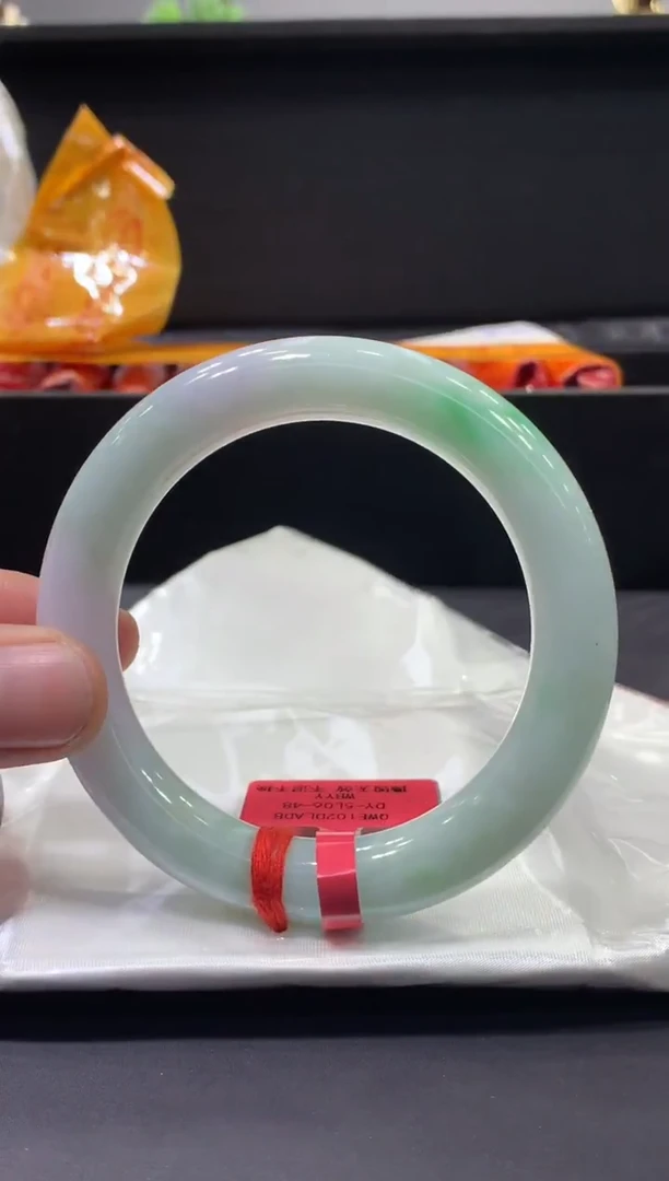 未镶嵌手镯翡翠翡翠手镯