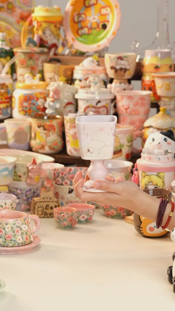 其他景德镇釉下彩手绘设计师款陶瓷