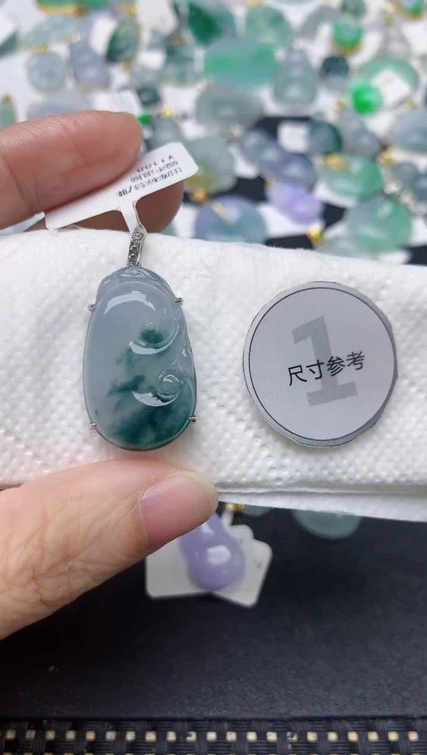 颈饰未镶嵌翡翠天然缅甸A货翡翠