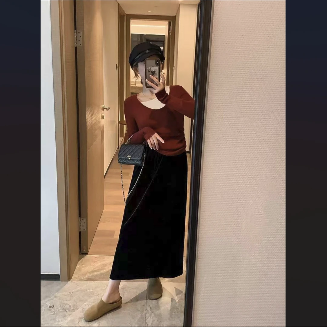 （柚子同款）KU秋款高腰显瘦后开叉金丝绒半身裙030