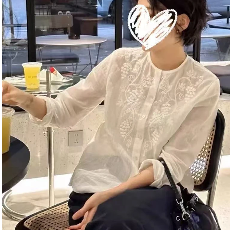 长袖刺绣休闲薄款衬衫气质衬衣提花镂空轻奢绣花宽松时尚白色