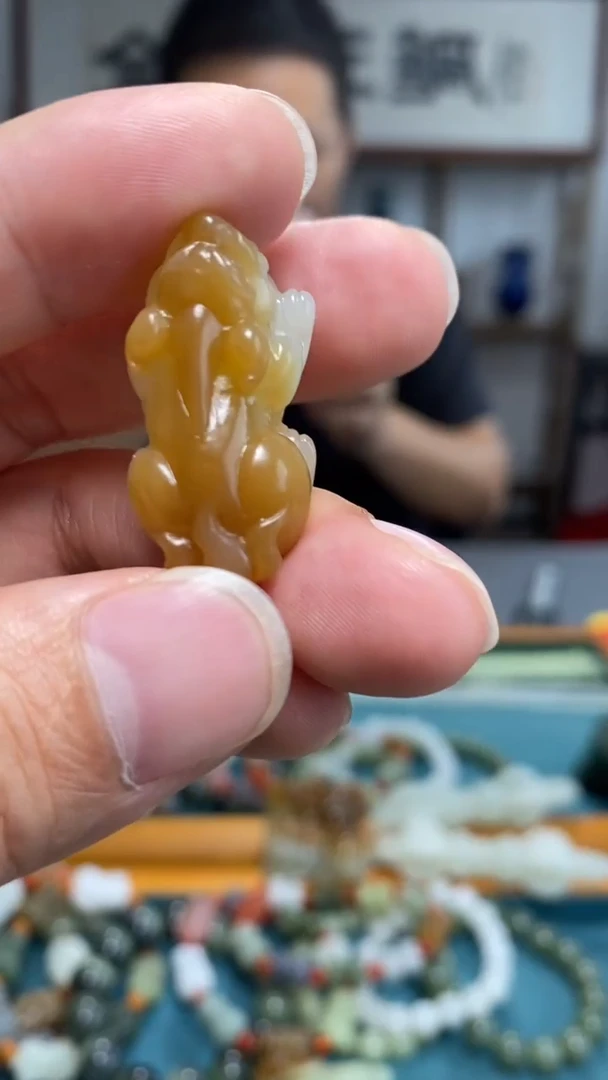 颈饰未镶嵌和田玉79