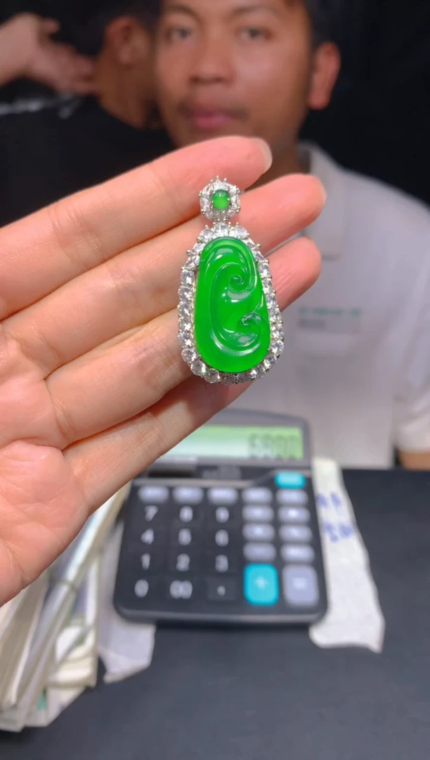 【闪购商品】定制翡翠未镶嵌128多样性发货（发其一）