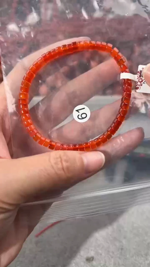 南红玛瑙手串未镶嵌5