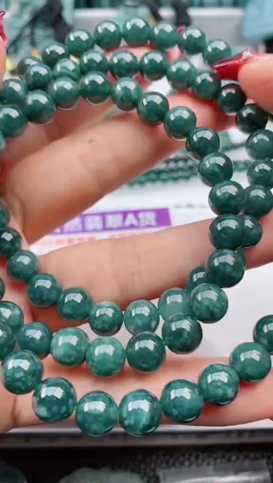 【闪购商品】翡翠颈饰未镶嵌