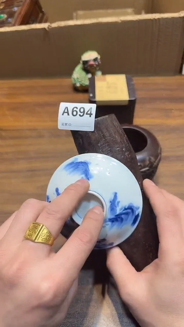 瓷片渔*哈哈哈哈哈哈694