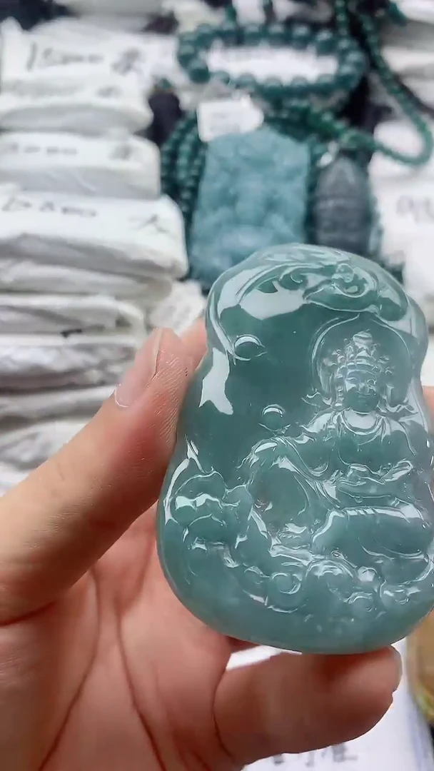 翡翠未镶嵌颈饰555555555555